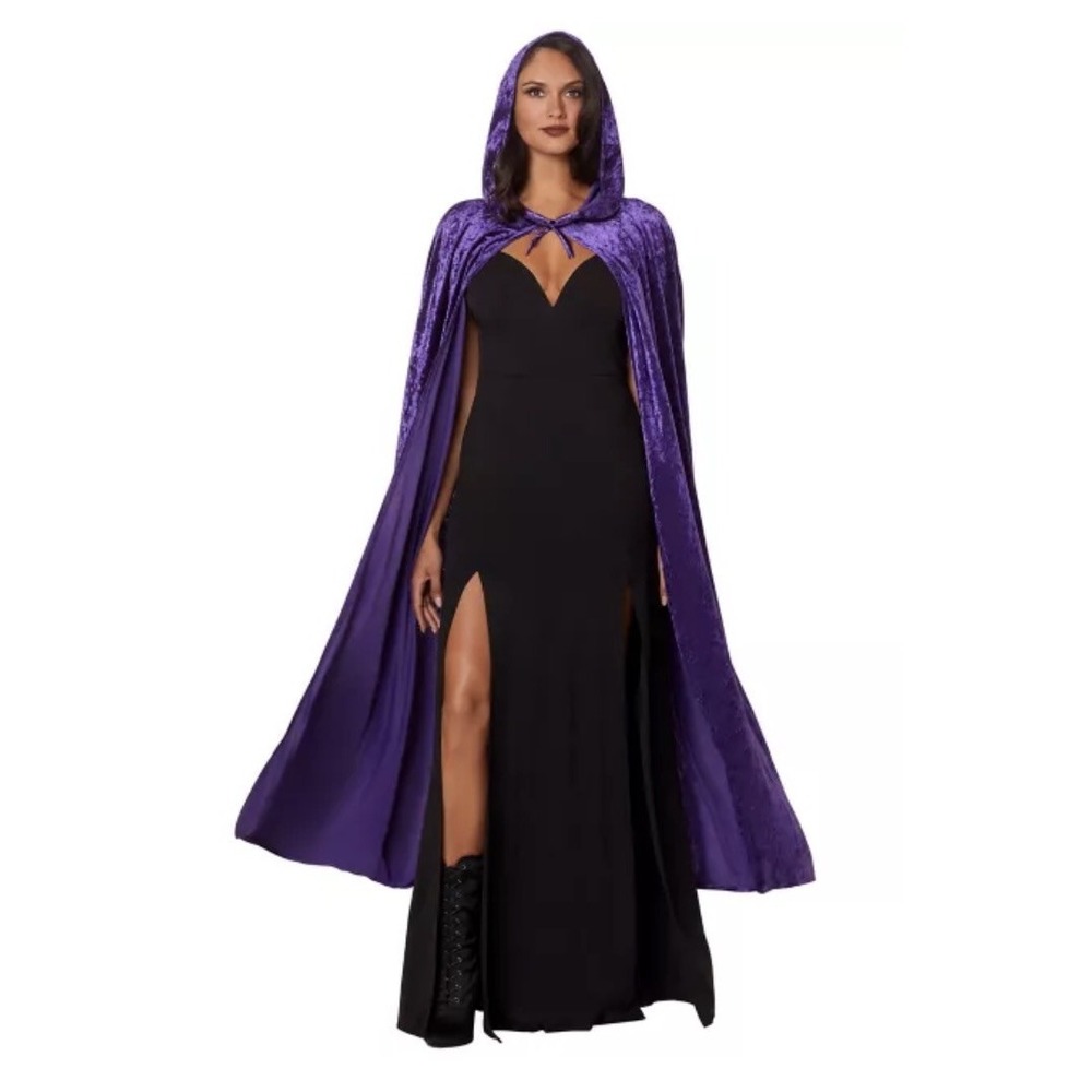 NWT - Purple Cape Crushed Velvet One Size Halloween Costume Cosplay Ren Fair